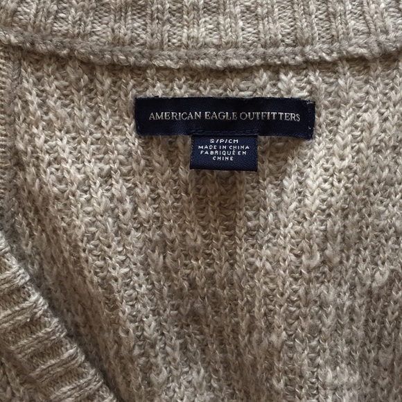 AEO- Grey cold shoulder sweater - Picture 3 of 5